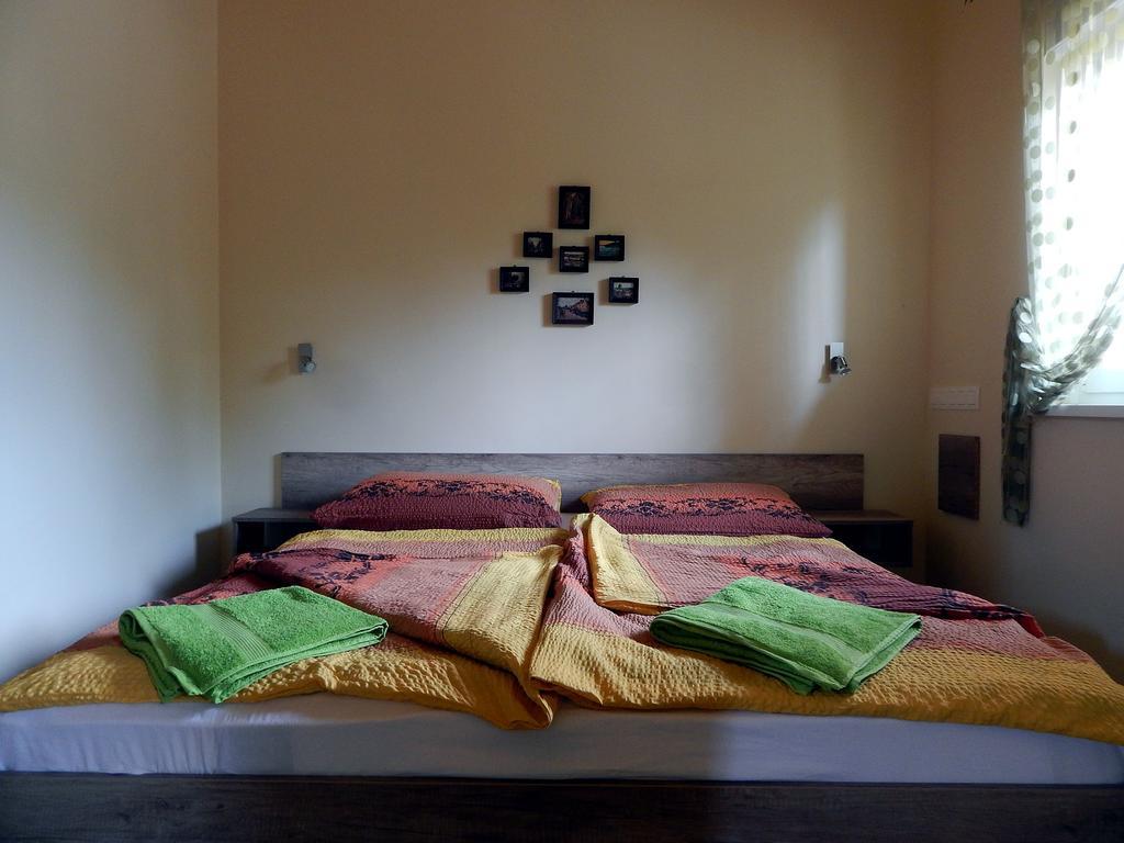 Georgina Apartman Harkány Esterno foto